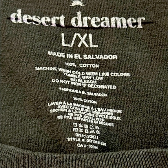 Keep Evolving butterfly 🦋 L/XL dark gray tee shirt - Picture 3 of 3